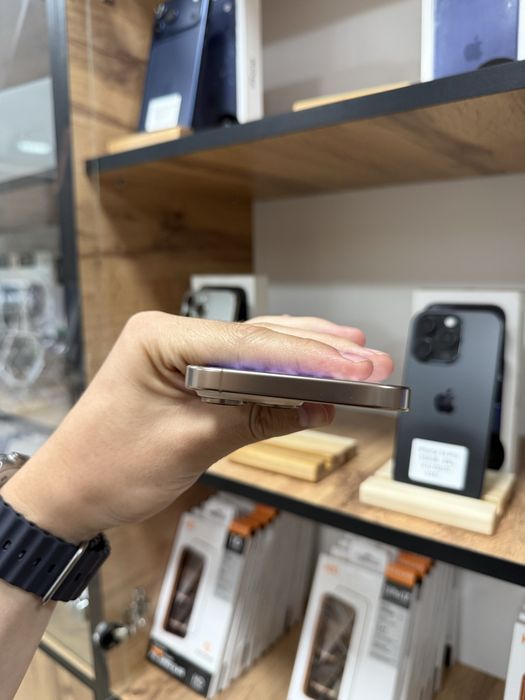 iPhone 16 Pro Max 256Gb