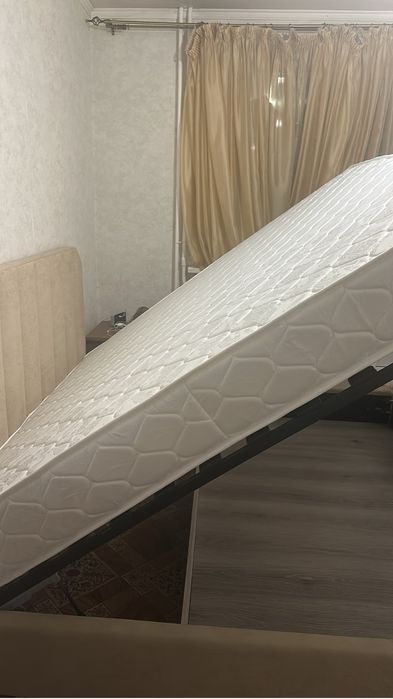 Спальный кровать 200х200