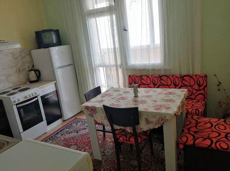 Дава се под наем Едностаен апартамент в Бургас, Братя Миладинови - 45 кв.м за 306 € - Снимка #2