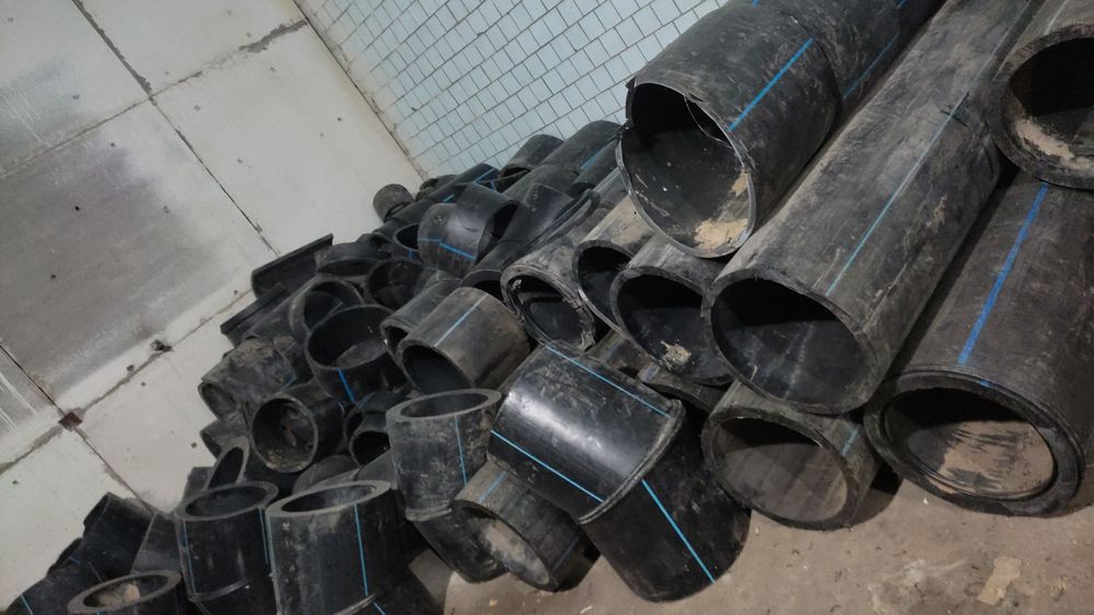 Принимаем ПНД Трубу Чёрная труба