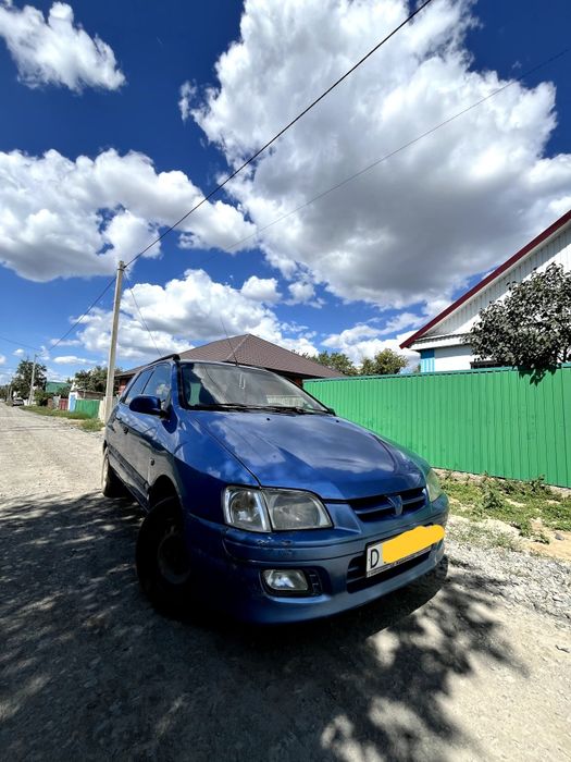 Продам Мицубиси спейс стар
