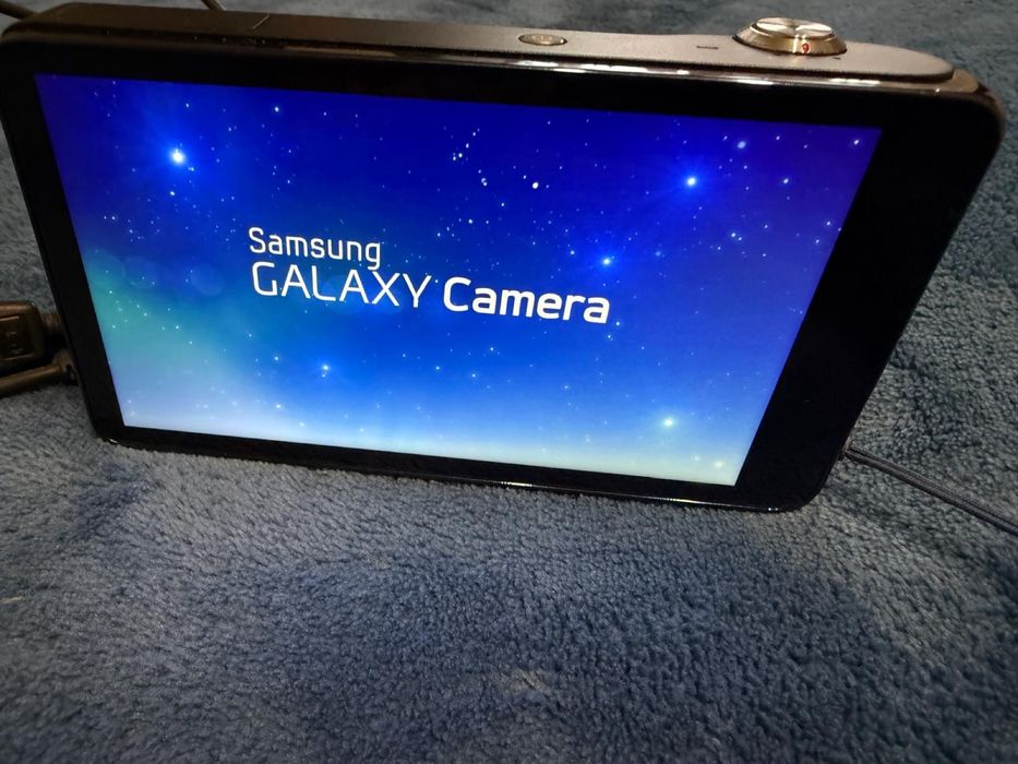 Aparat foto digital Samsung Galaxy Camera EK-GC100, 16.3 MP, 3G, Wi-Fi