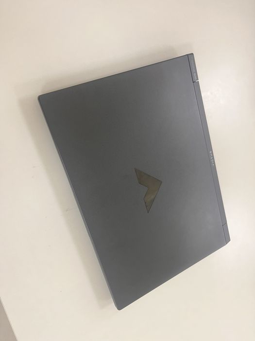 Victus. Core I 5 (14)