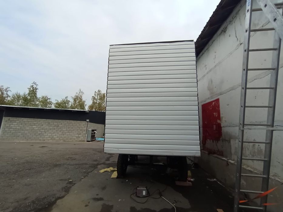 Вагончик на колесах прицеп контейнер