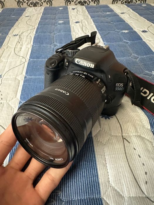 Фотоаппарат Cenon EOS550D