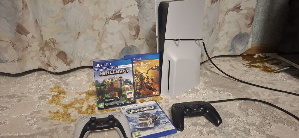 PS5 Slim на 1tb идеал