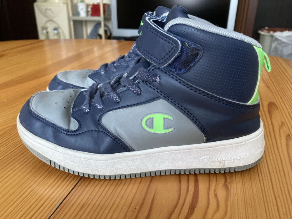 Детски боти Champion