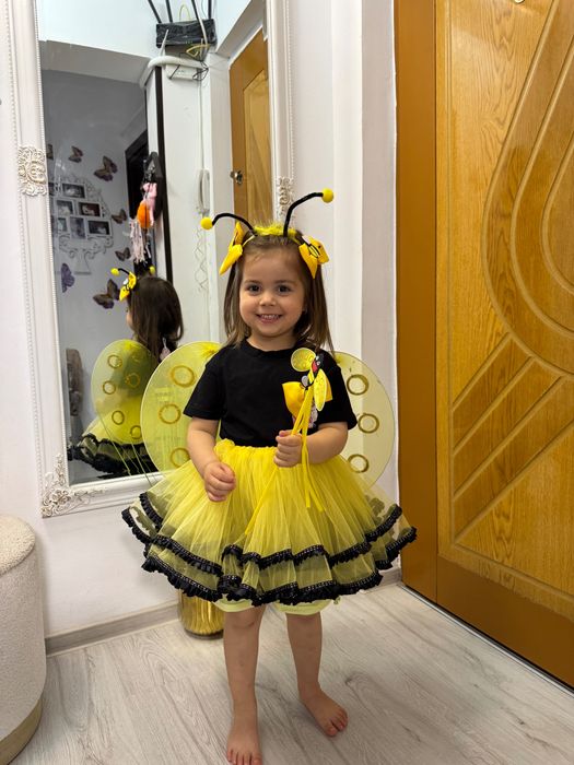 Costum albinuta fetita 3-5 ani