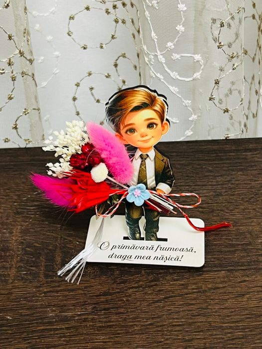 Figurine si plachete martisor