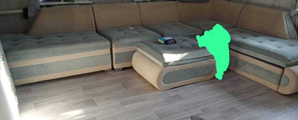 Срочно продам диван