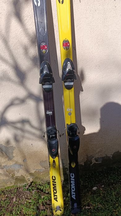 Schiuri Atomic 170 cm,