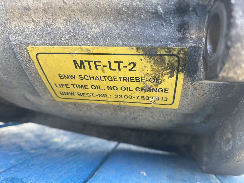 Перфектна 6-степенна ZF ръчна скоростна кутия от BMW E46 2.0D 150к.с