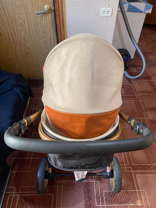 Продам коляску AiMile в хорошем состоянии