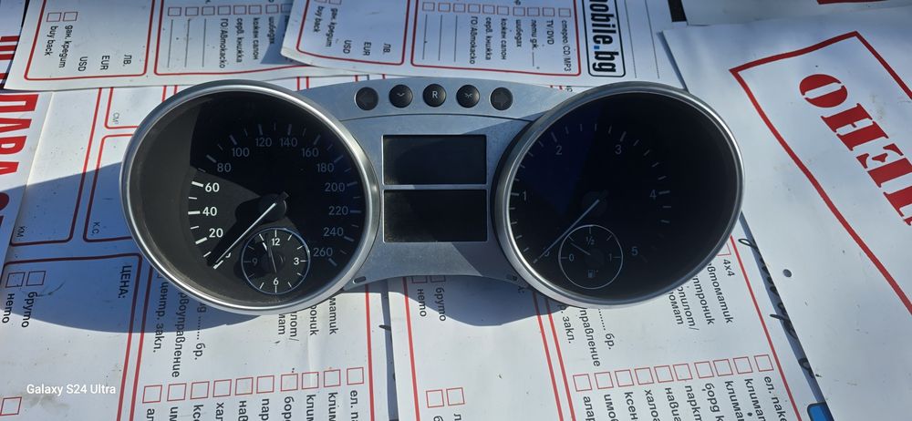 Километраж за Mercedes  ML 3.2cdi