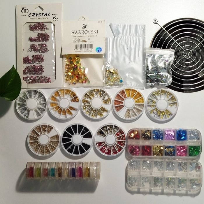 Продам всё для маникюра