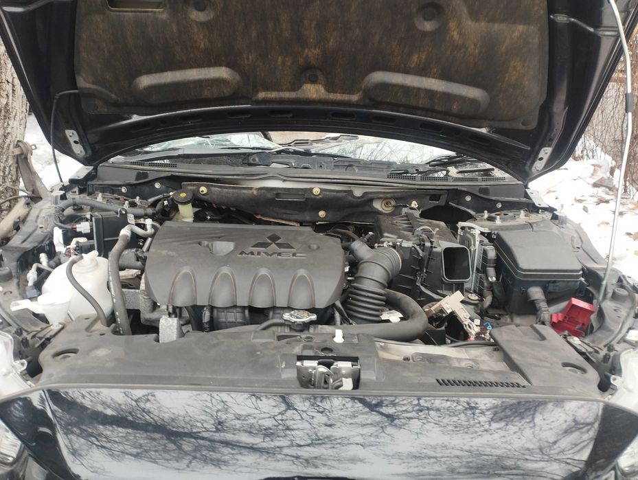 Двигатель лансер 10