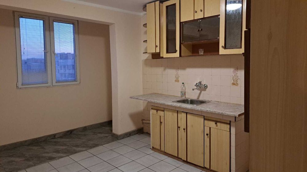 Продава се Тристаен апартамент в Стара Загора, Три чучура - юг - 68 кв.м за 1030 €/кв.м - Снимка #1