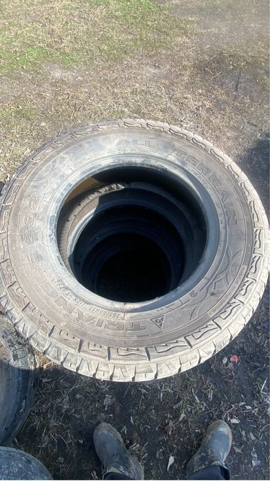 Резина А/Т 265/65/17