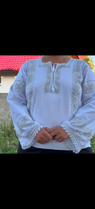 Cămăși cu margele