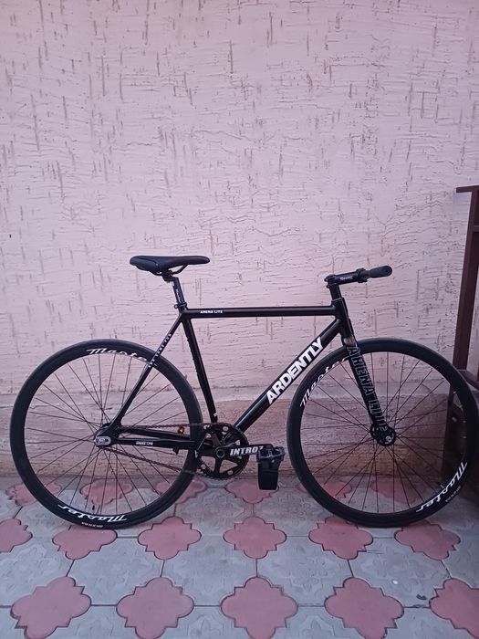 Fixed gear ardently arena lite