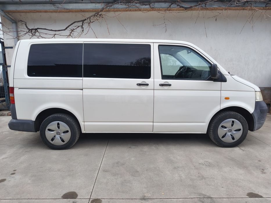 Autoturism VW Transporter T5, 1.9 TDI, euro 4, 86 CP, 9 locuri M1,  import Olanda