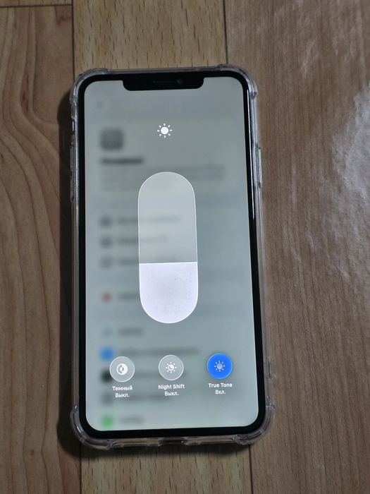 Продам i phone 11 pro max256gb