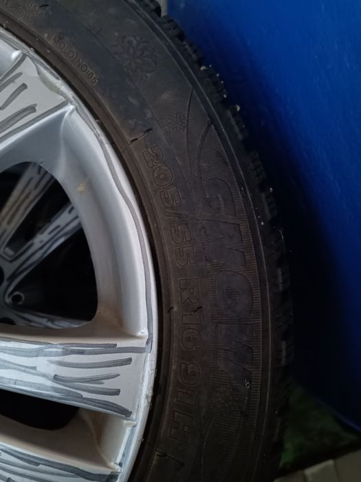 Roti iarna ford 5x108  aliaj  anvelope riken 205/55/16