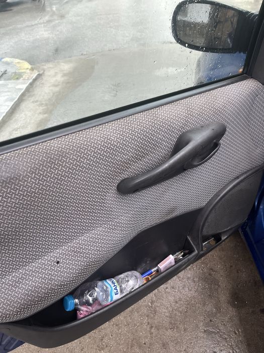 Фиат Пунто 1.4i 2004г