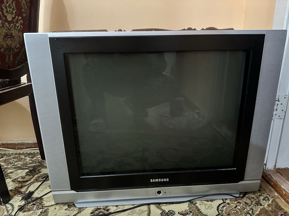 Бесплатно заберите телевизор