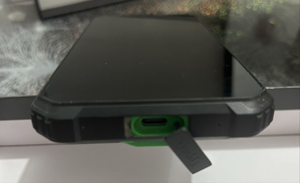 Telefon de vanzare iHunt