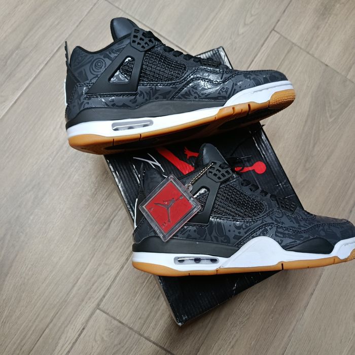Air Jordan 4 Retro SE Black Laser