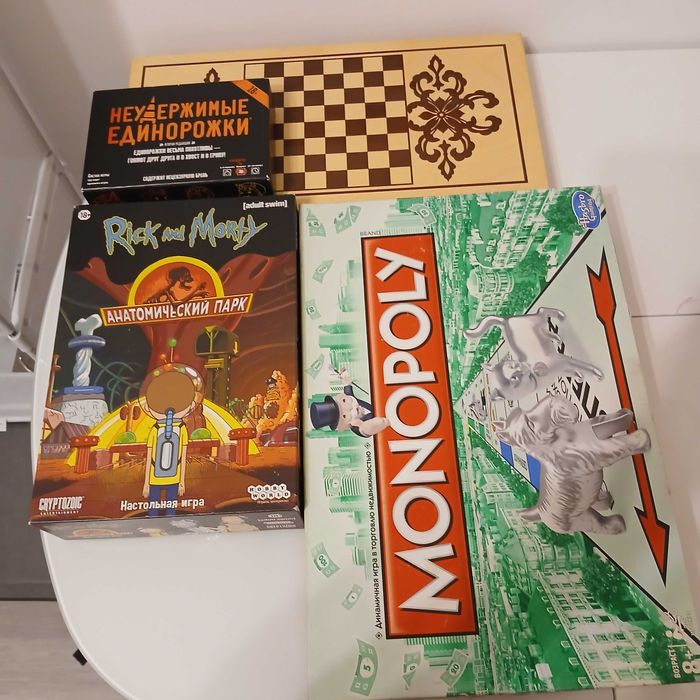 Отдам бесплатно настольные игры