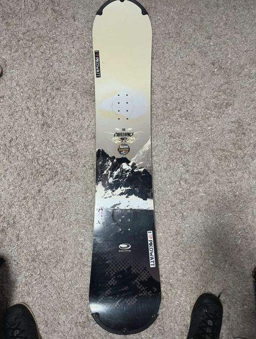 snowboard orion din lemn