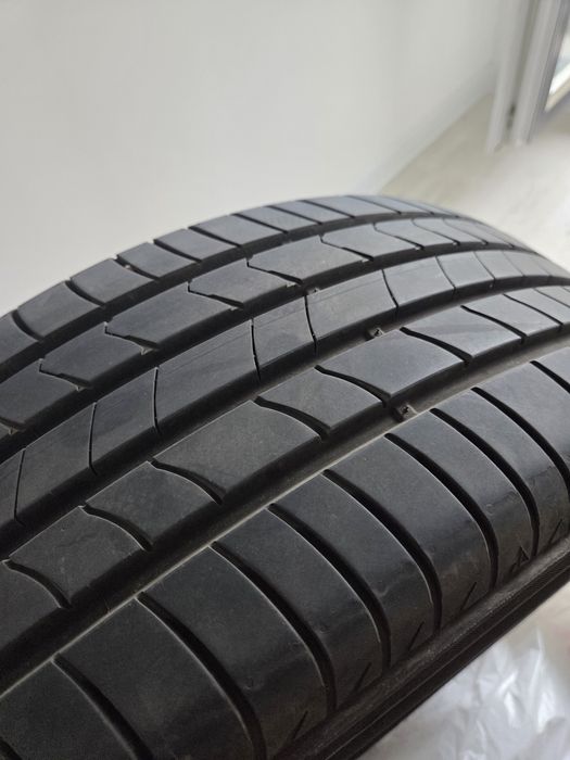 Anvelop de vara R18 Kumho