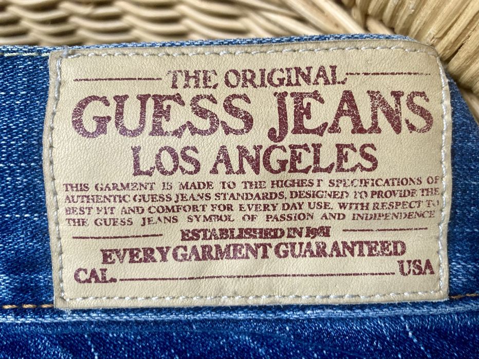 Oригинални нови Guess Jeans