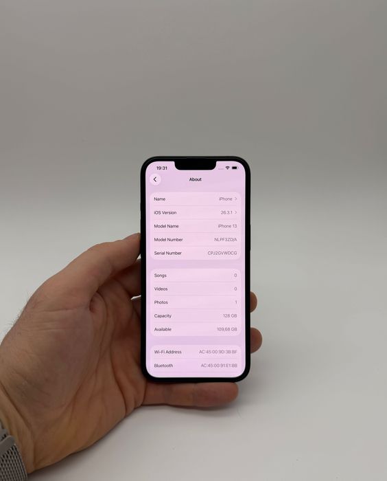 iPhone 13 128 GB Midnight / Перфектен