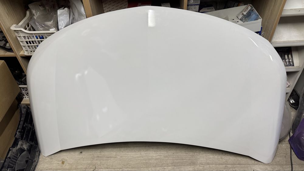 Крашенный оригинальный капот кобальт