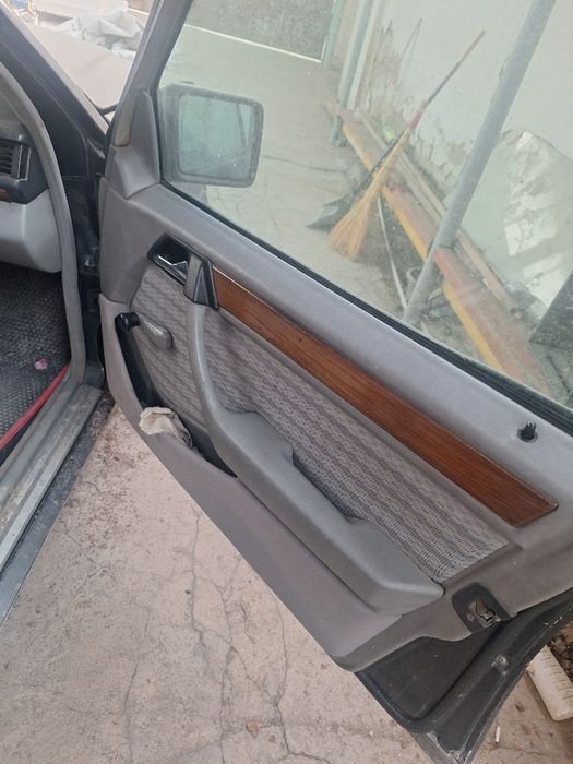 Продам мерседес 124