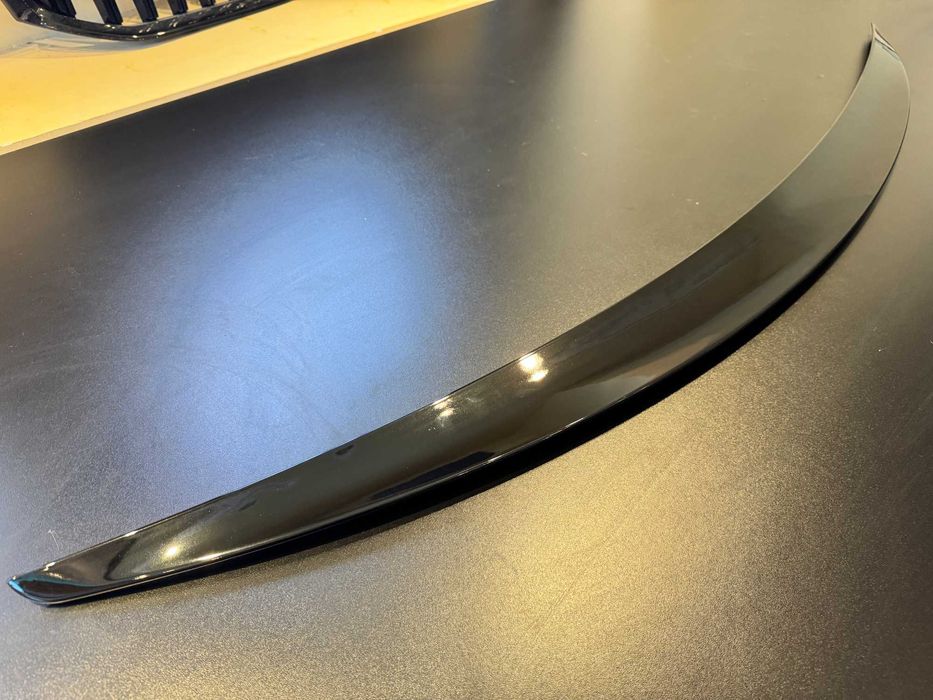 Eleron Portbagaj - Mercedes E Class W213 AMG Negru Lucios