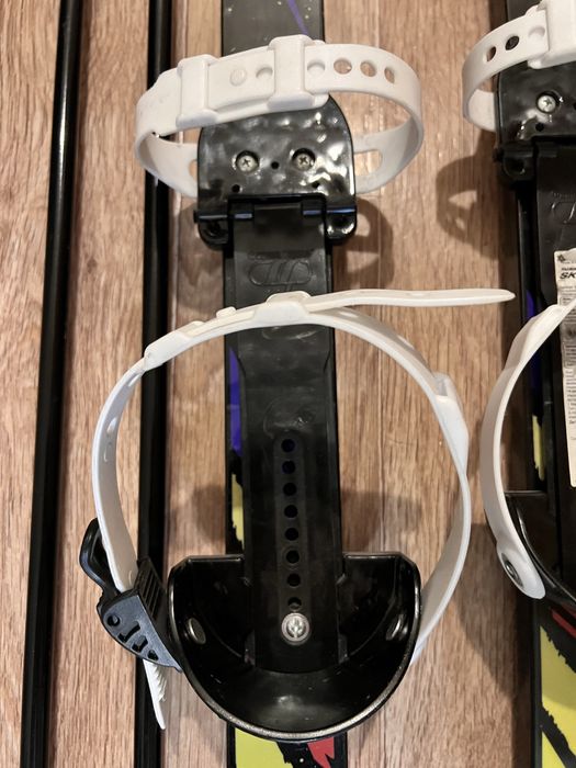 Продам детские лыжи