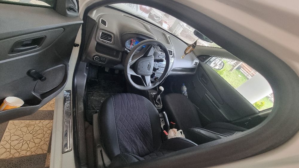 Продаётся автомобиль кобальт