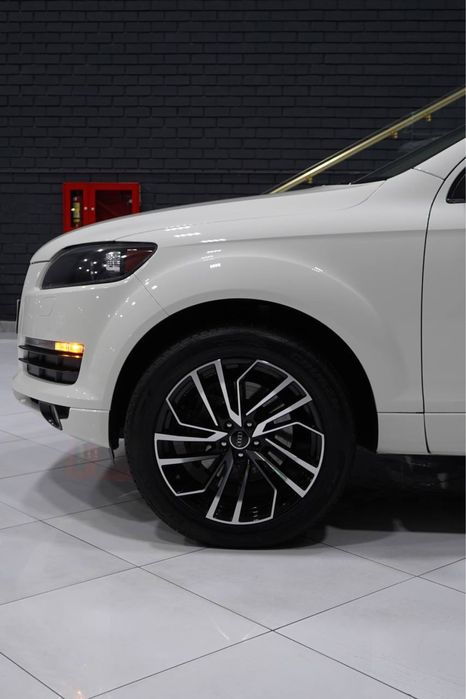 Audi Q7 Quattro вТашкенте