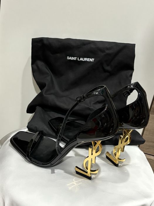 Saint Laurent Heels