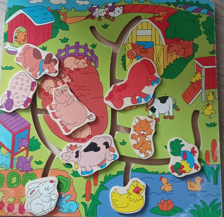 Лабиринт деревянный.головоломка