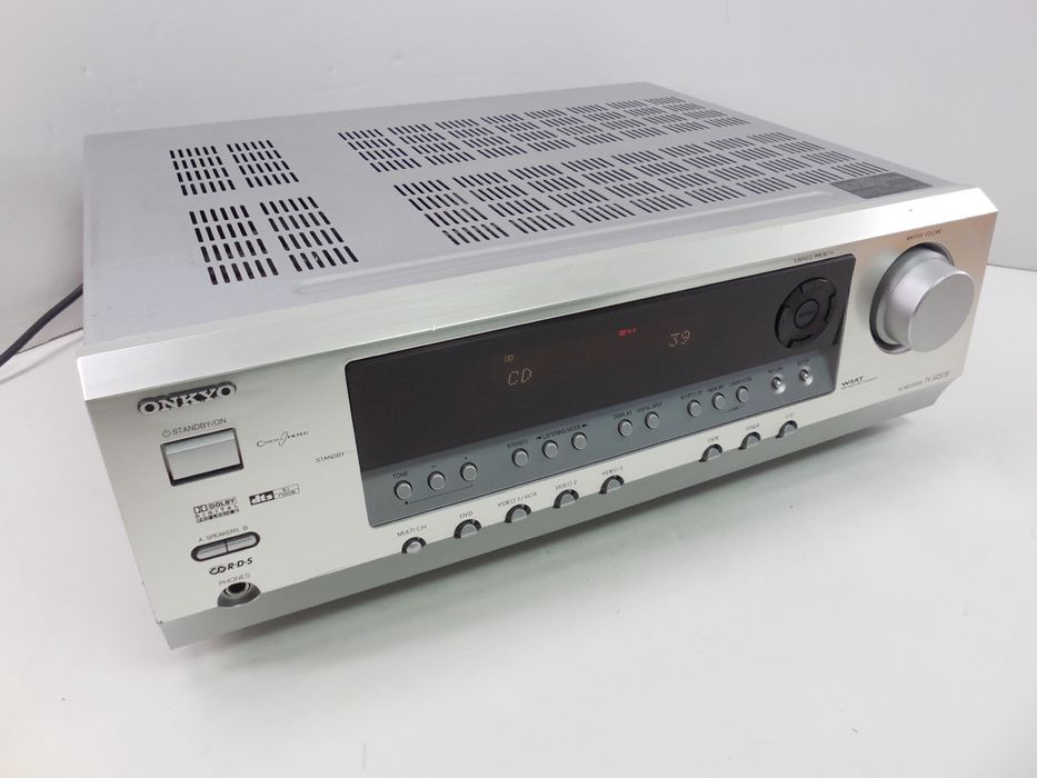 WHARFEDALE Diamond 8.1 колонки