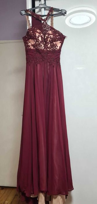 Бална рокля цвят бордо