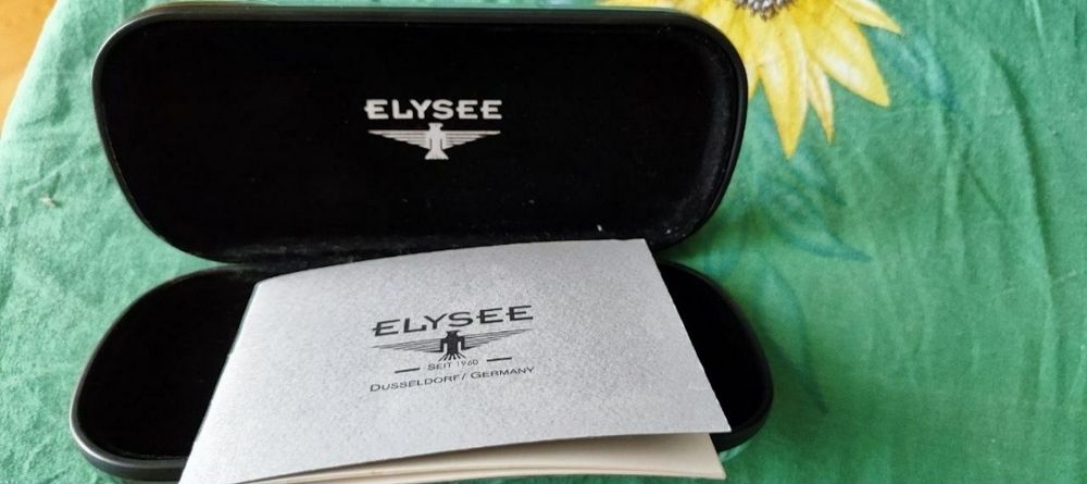 Немецкие часы ELYSEE