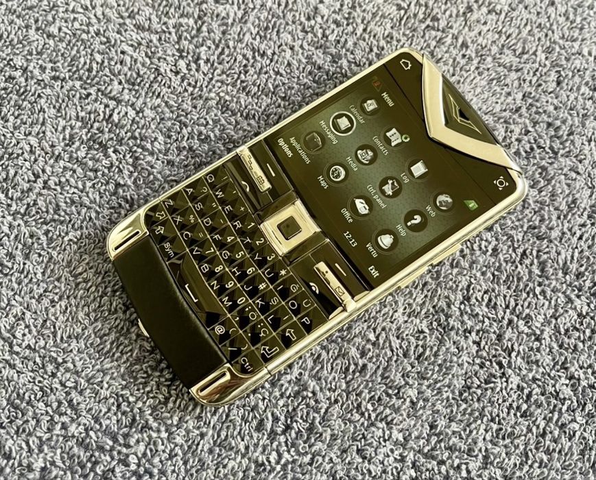 Vertu Constellation Quest