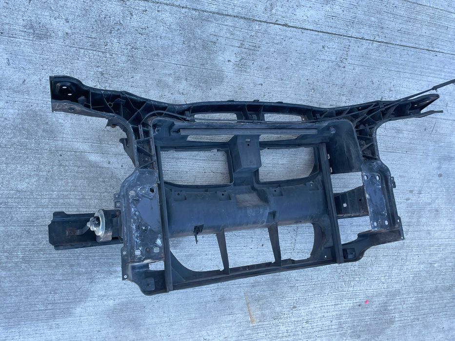 trager + intaritura bara fata Bmw seria 3 E90/E91/E92