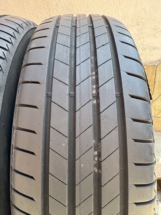 Автомобилни гуми 185 65 15 Bridgestone